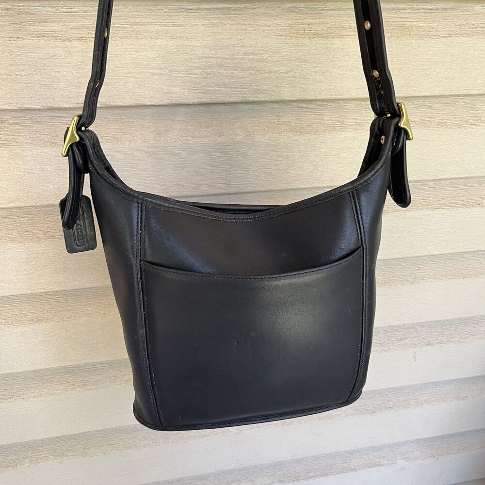 Vintage Coach Slim Duffle Crossbody Bag Black Leather Brass Hardware 9816